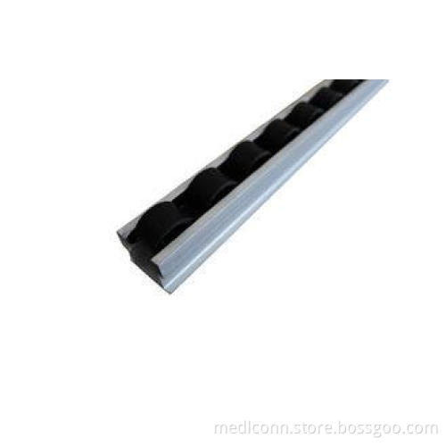 ESD Black Wheel Roller Track For FIFO Pipe Racking in Pipe